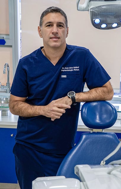 img_guiloff_cirujano_dentista3